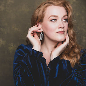 Meet your Posher, Maire therese